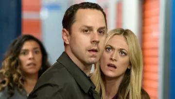 Sneaky Pete - Saison 2 - VOSTFR HD